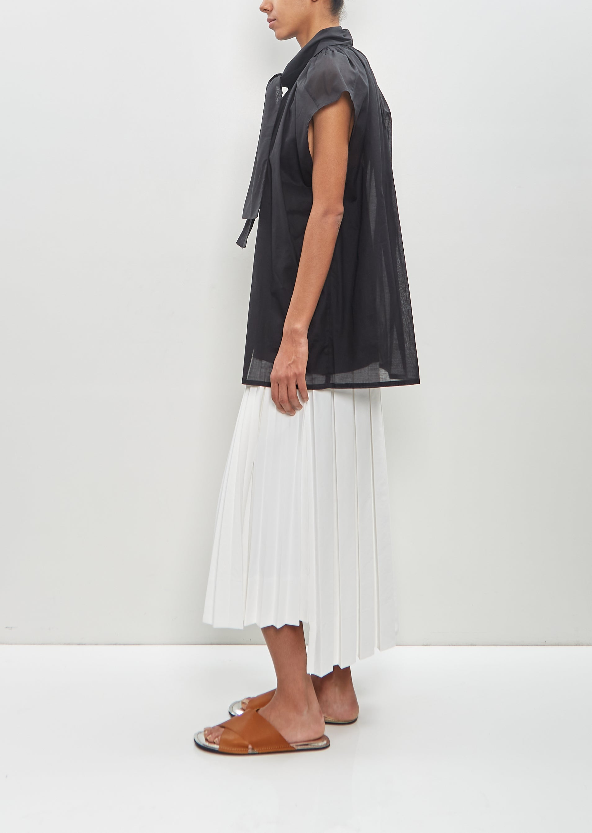Cotton Organza Sleeveless Top - 2