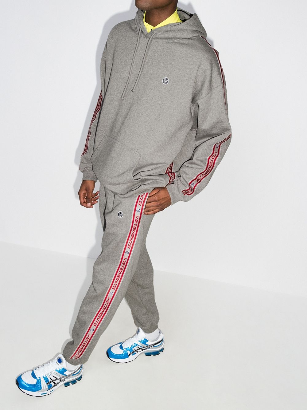 logo-tape tapered track pants - 4