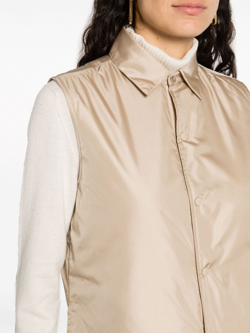 shimmer press-stud fastening gilet - 5