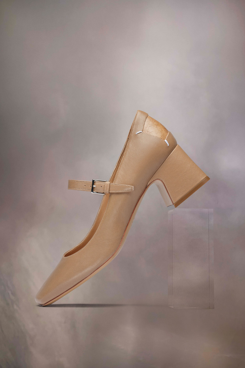 Maison Margiela Four stitches décortiqué Mary-Janes outlook