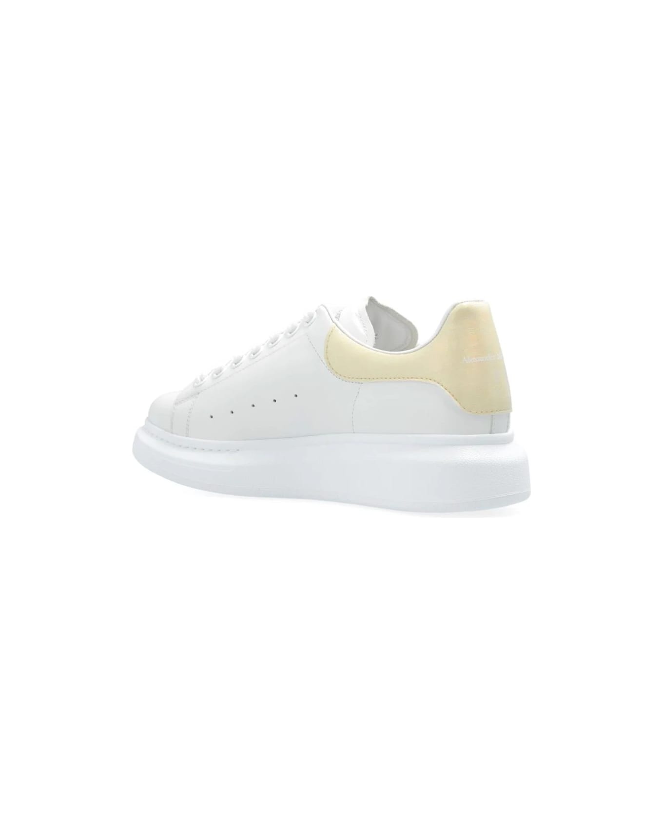 White Oversized Sneakers With Yellow Shiny Spoiler - 3