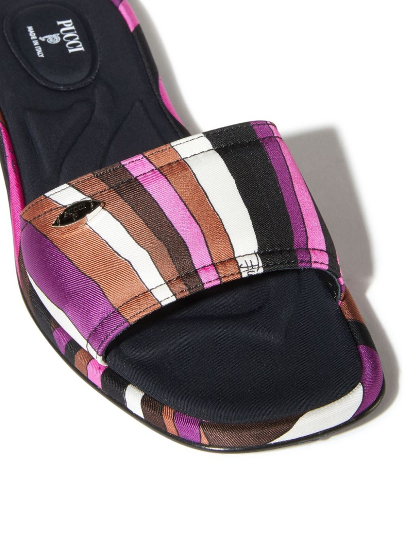 PUCCI Yummy slides outlook