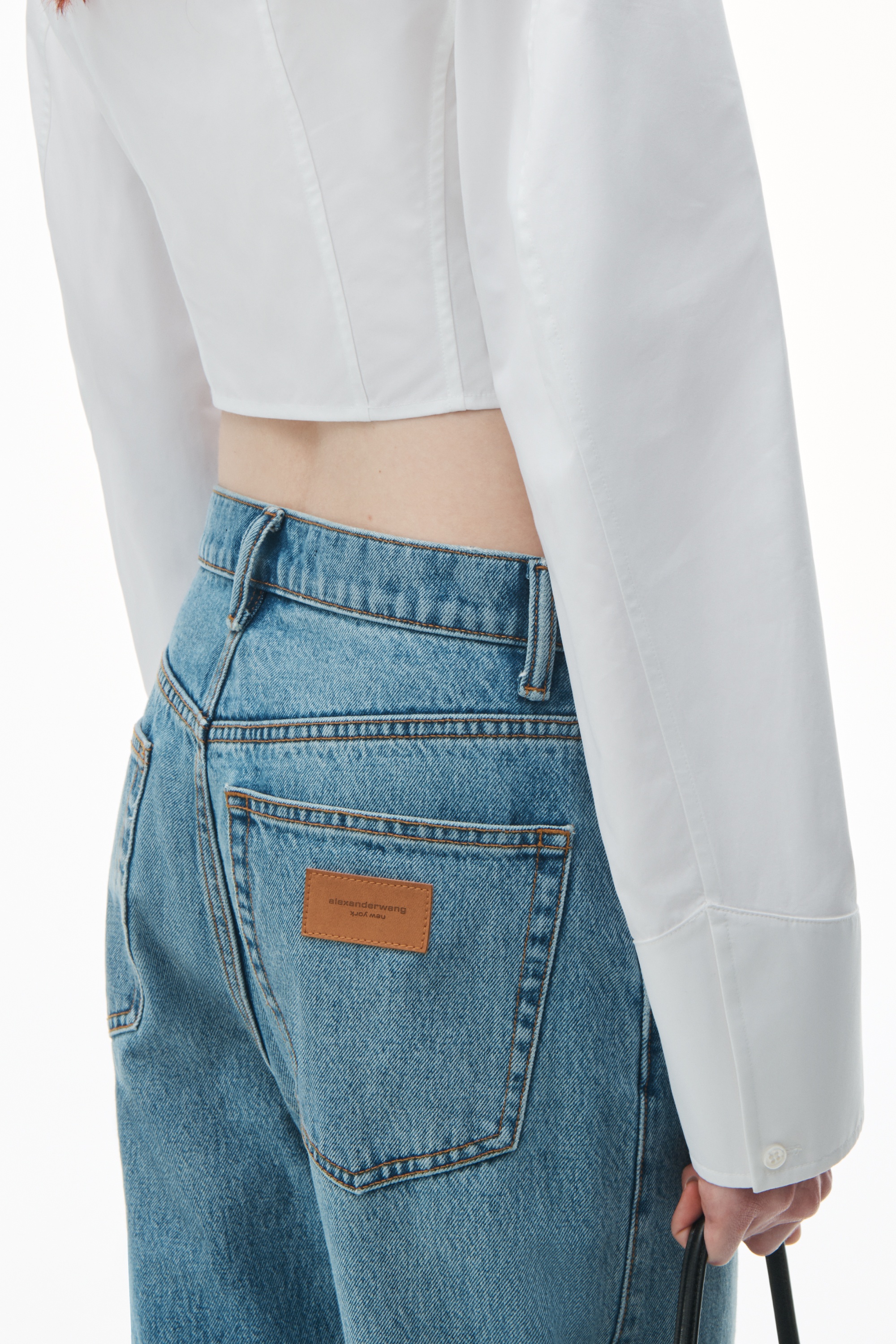 Cropped Structured Shirt in Organic Cotton - 5