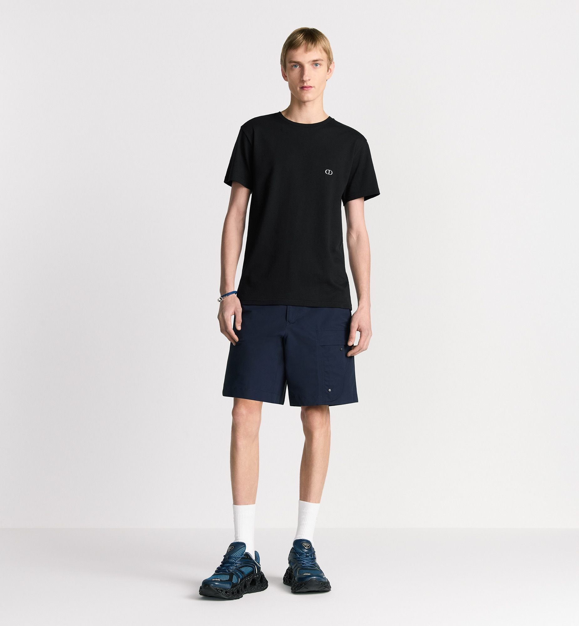 CD Icon T-Shirt, Fitted Silhouette - 3