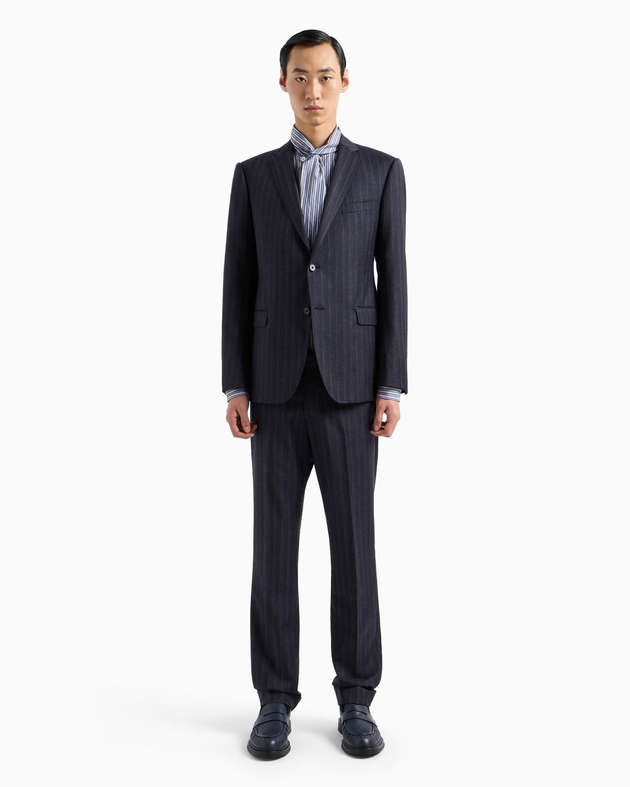 SLIM-FIT SINGLE-BREASTED SUIT IN VIRGIN WOOL WITH GRADIENT STRIPE - 2