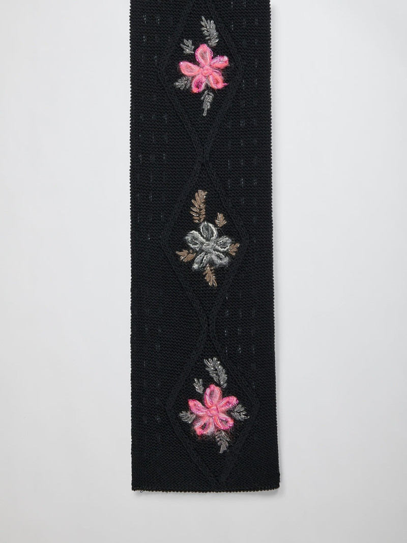 Cormagliano Scarf Black 3