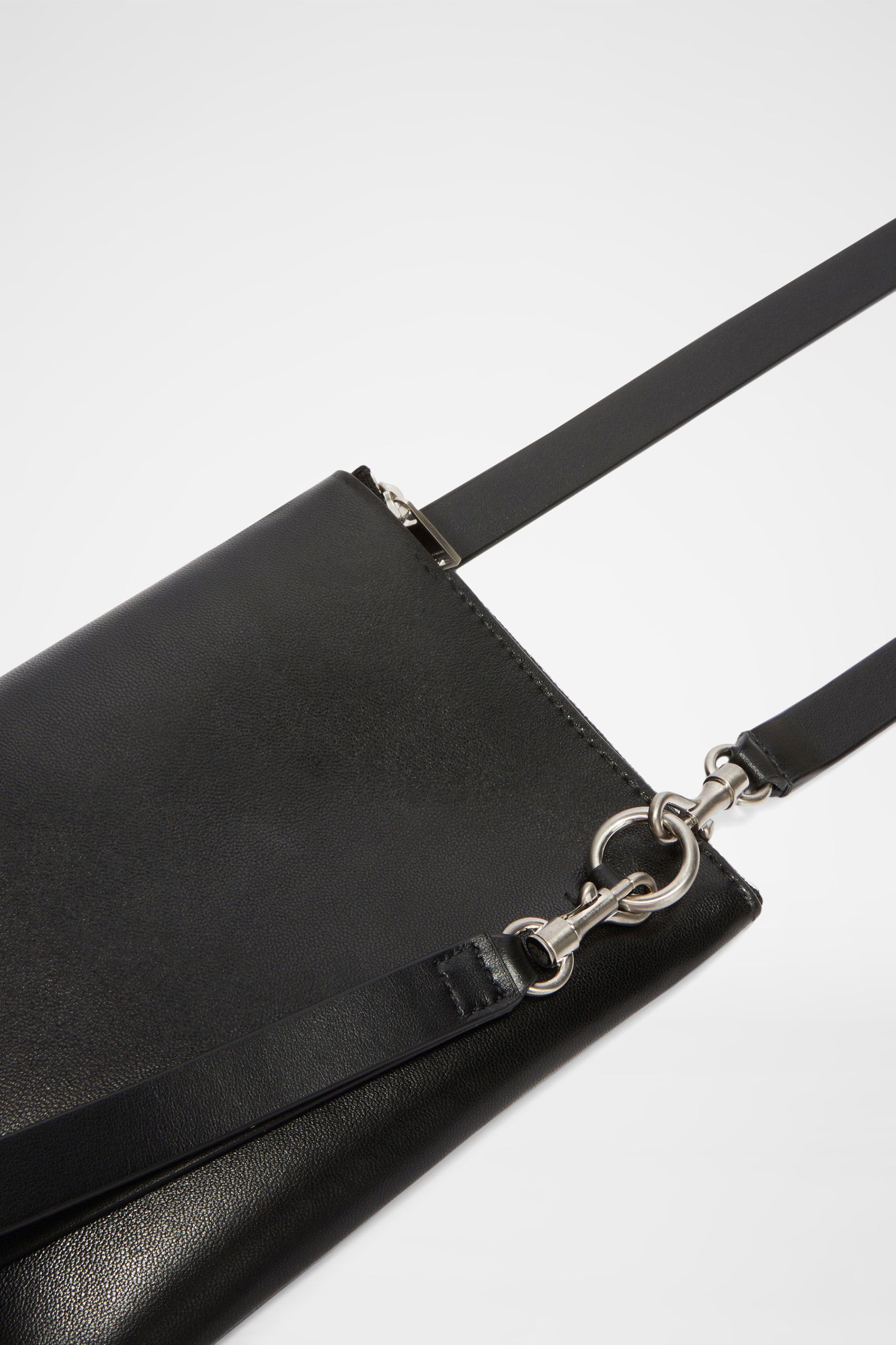 Pouch - 4