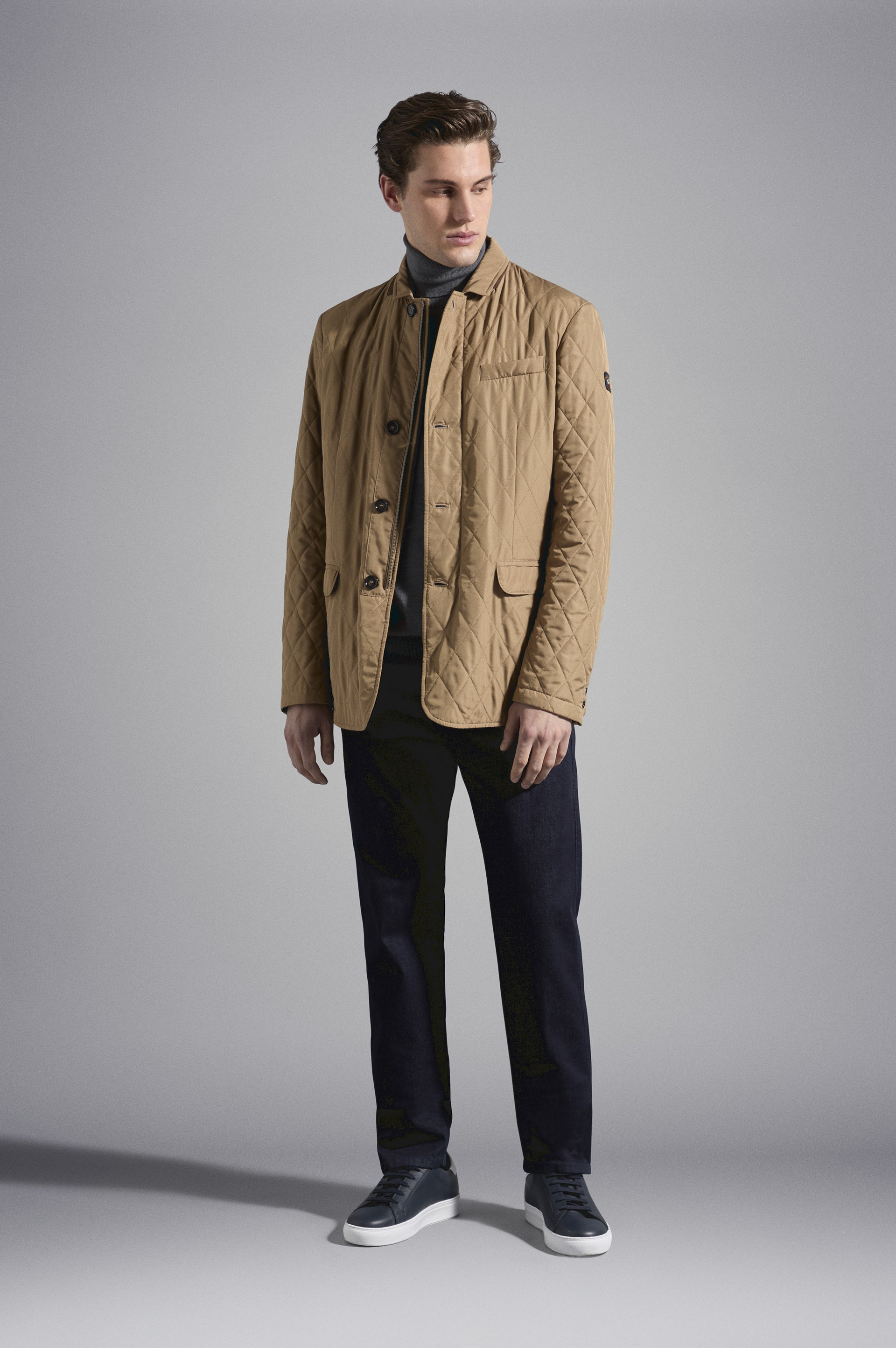 MERINO WOOL TURTLENECK WITH ICONIC BADGE - 2