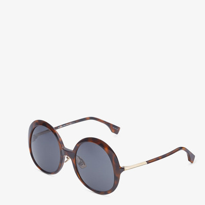 FENDI Brown sunglasses outlook