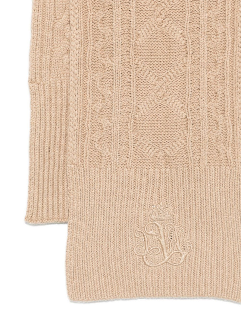 cable-knit scarf 3