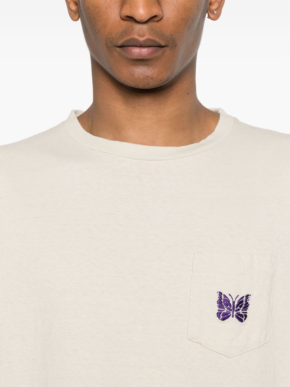 butterfly-embroidered T-shirt - 4