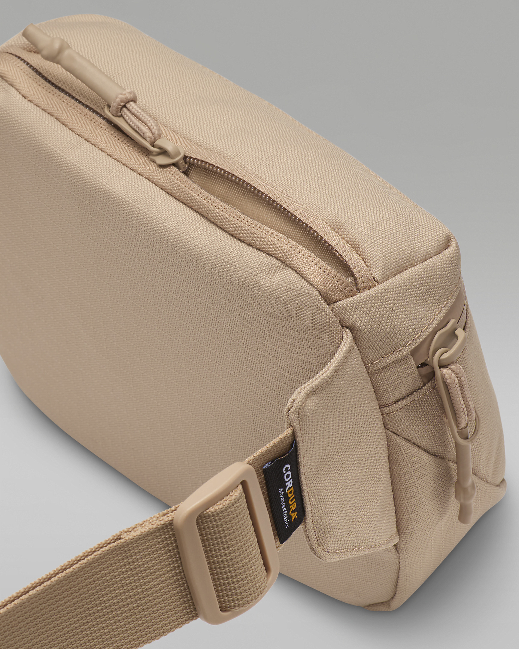 Jordan Franchise Crossbody Bag (2L) - 6