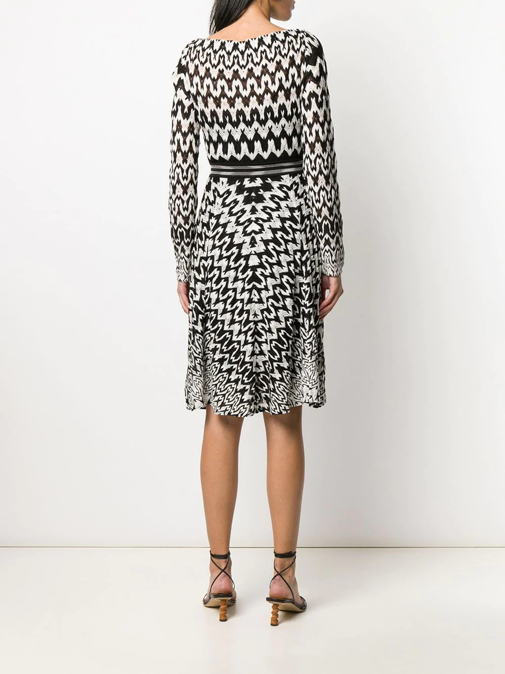 geometric-print flared dress - 4