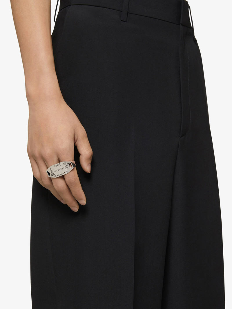 Givenchy CITY DOUBLE FINGER RING IN METAL outlook