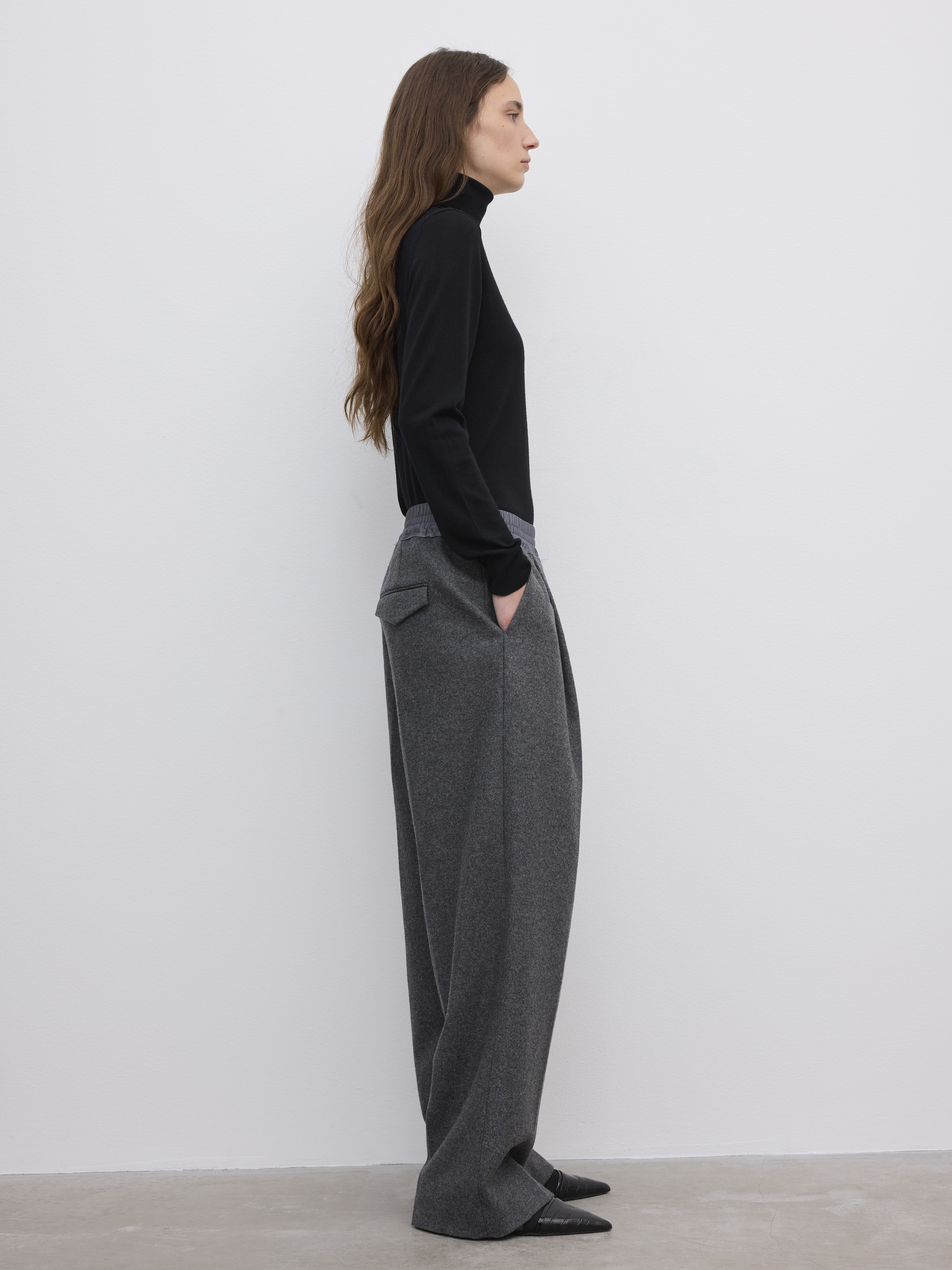Relaxed Wool Trouser - 3