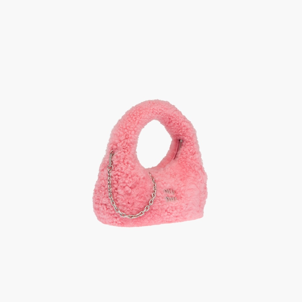 Miu Wander shearling mini hobo bag - 4