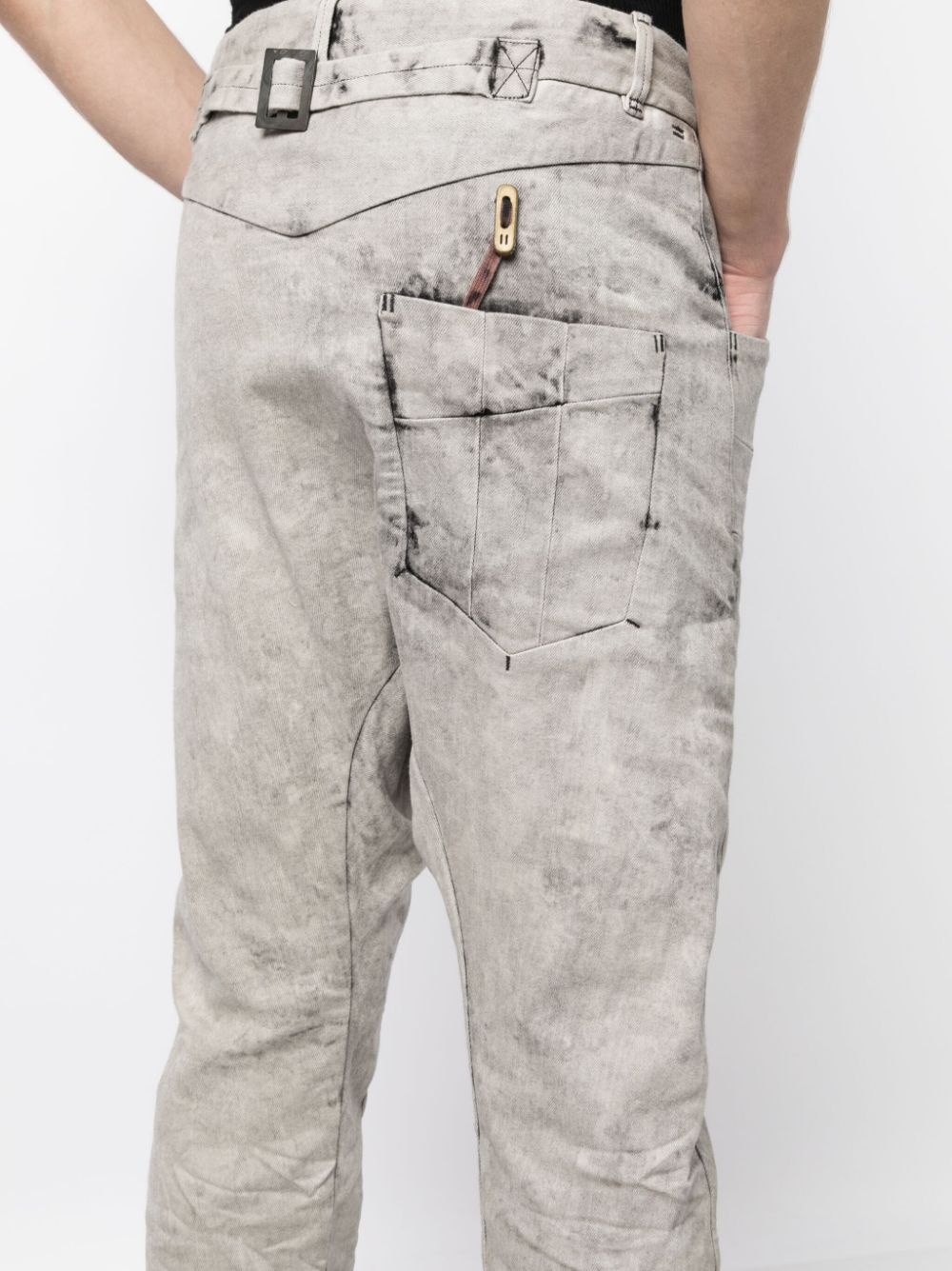 asymmetric-fastening cropped jeans - 5