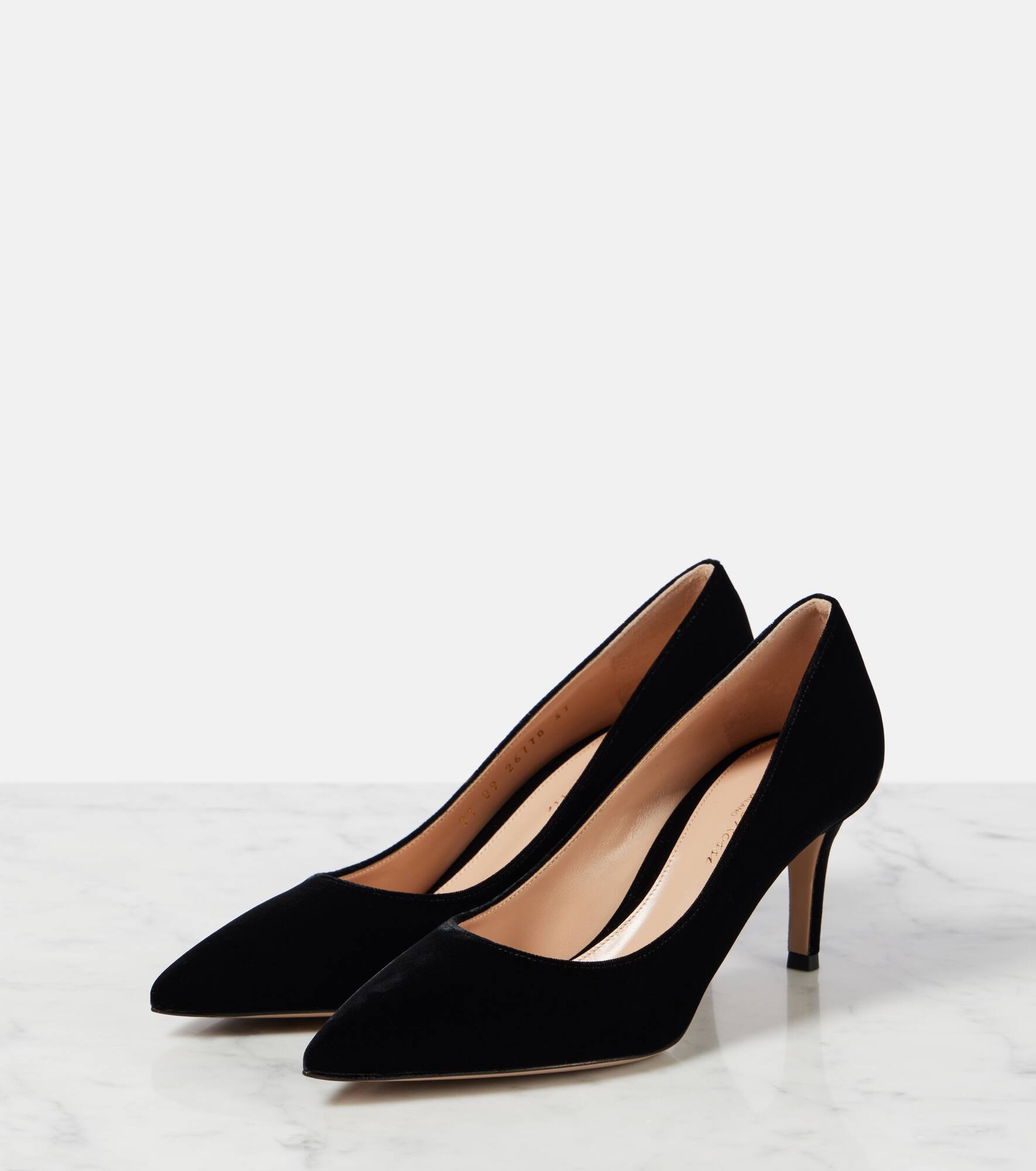 Gianvito 70 velvet pumps - 4
