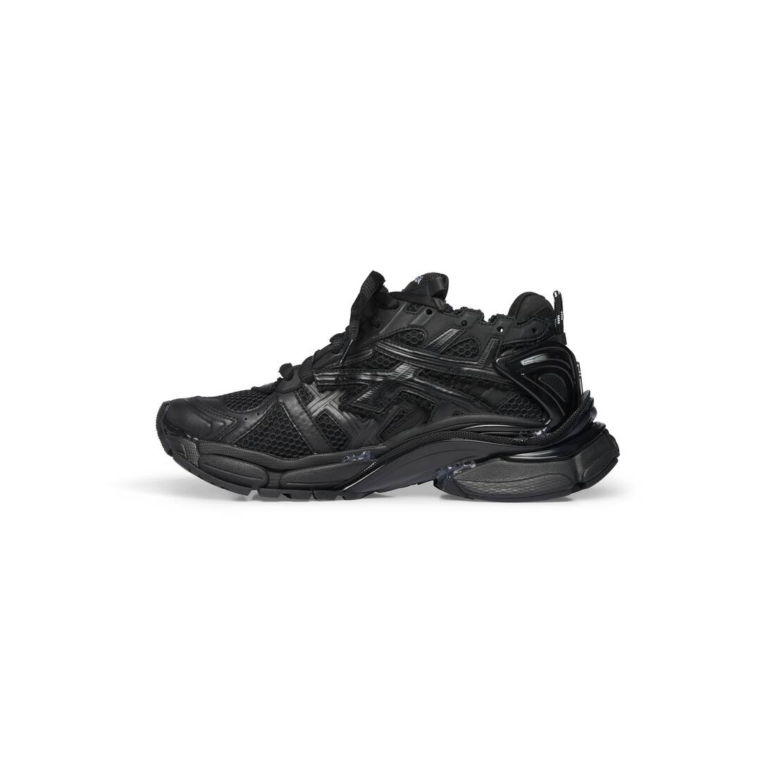 Men's Runner Sneaker in Black - 4