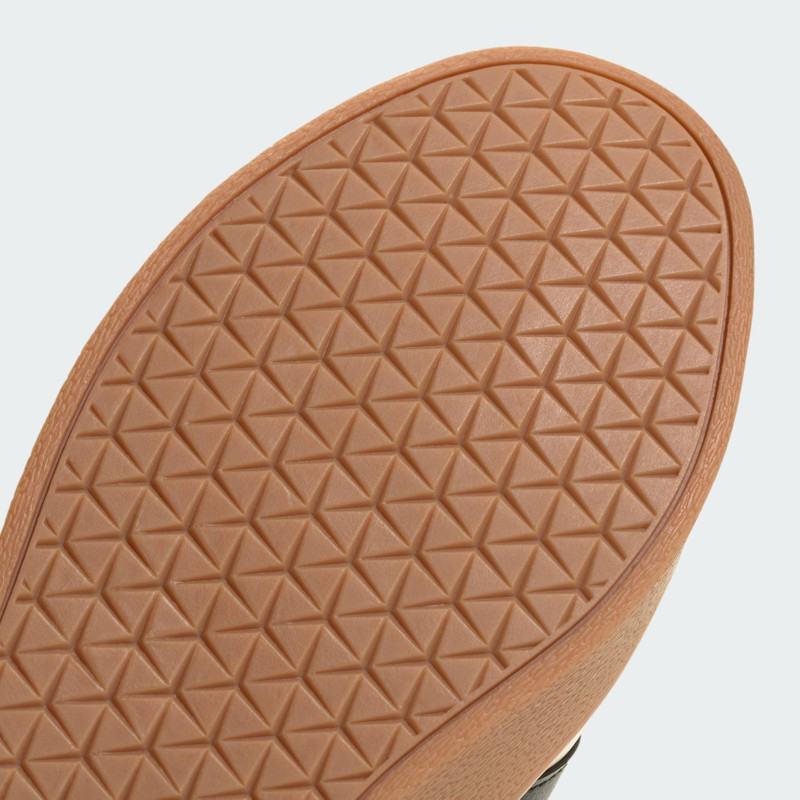 VL COURT BASE Shoes 7