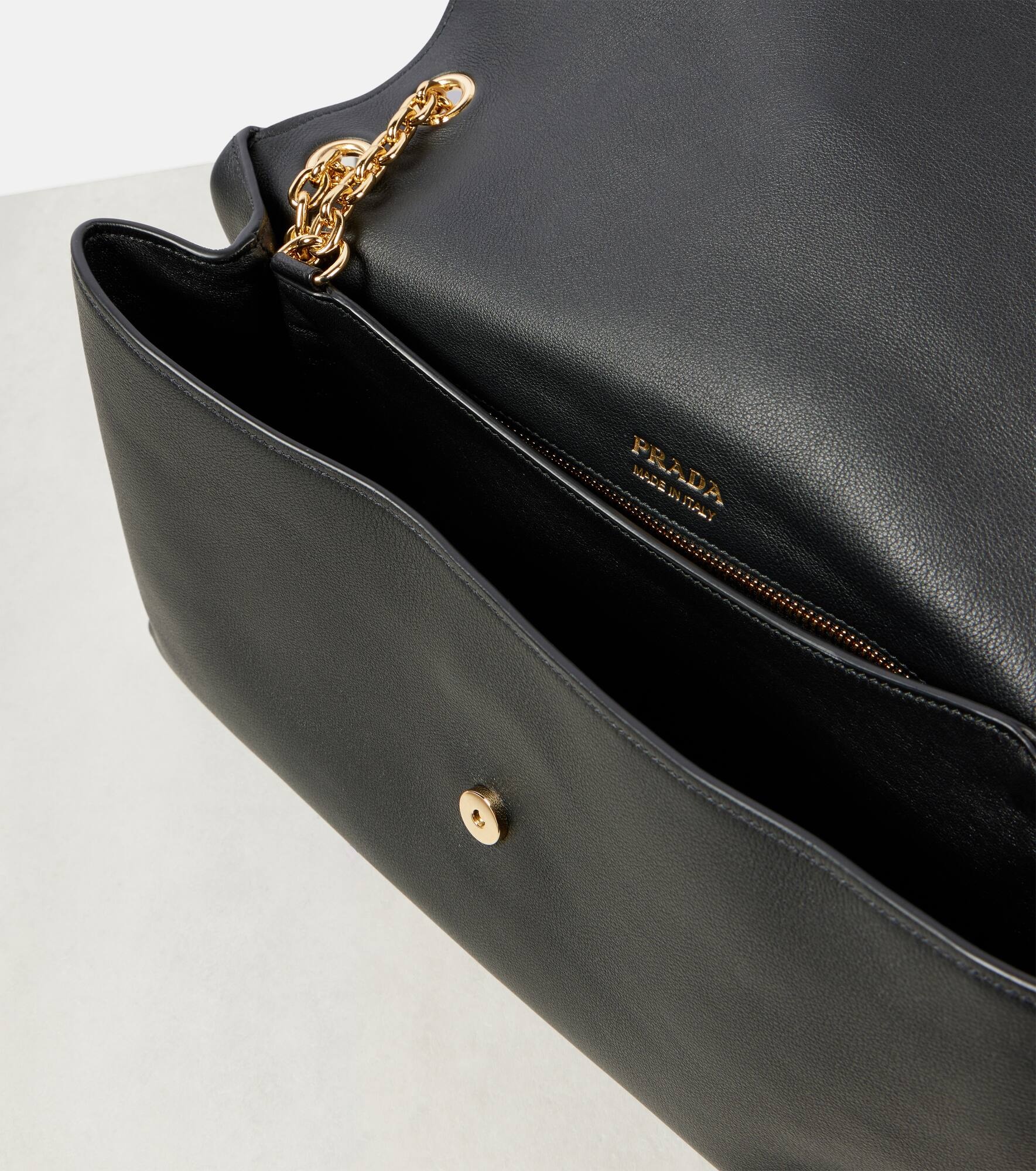 Medium leather shoulder bag - 3