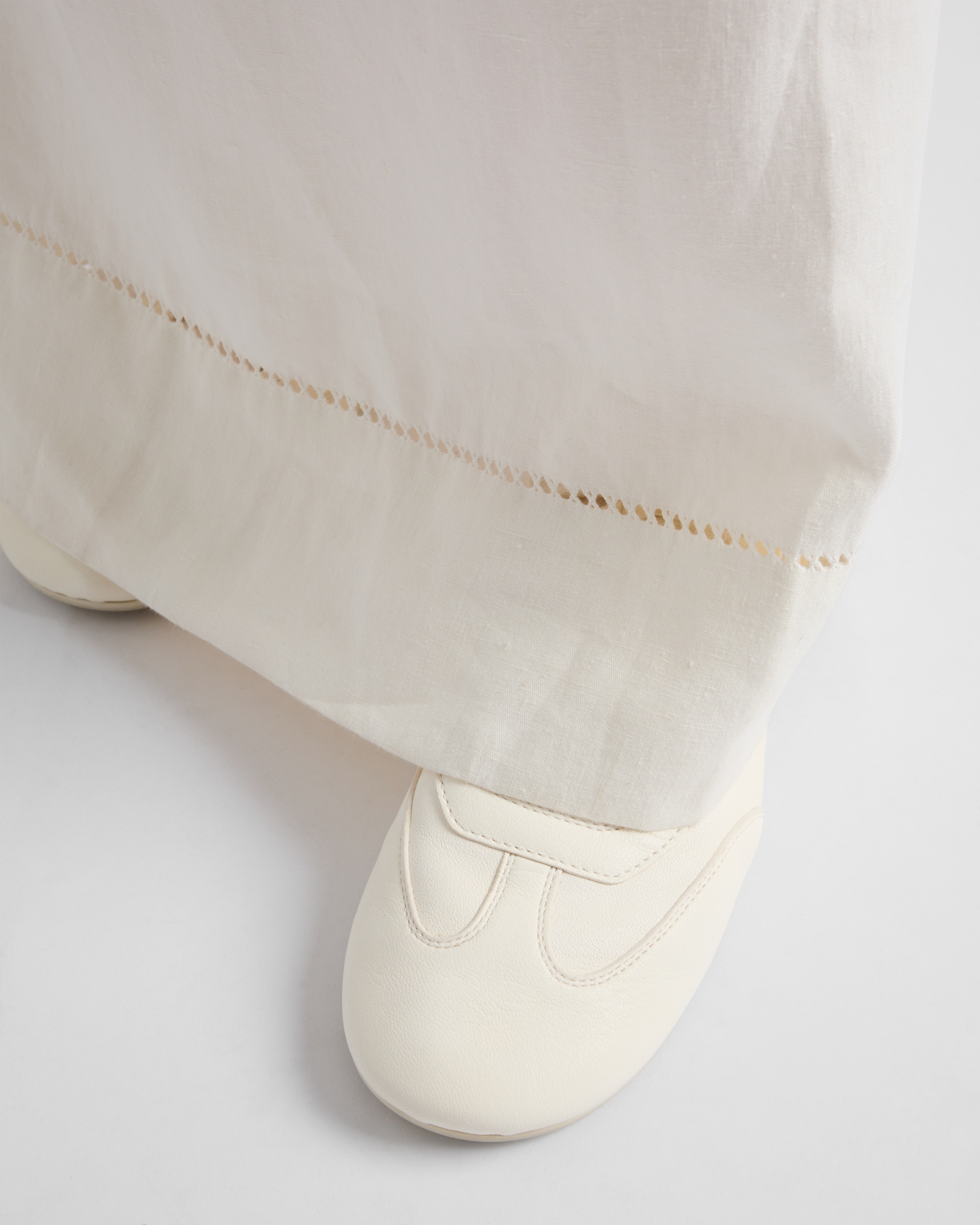 Embroidered linen skirt - 4