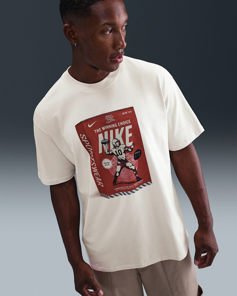 Nike Sportswear Men's Max90 T-Shirt 1