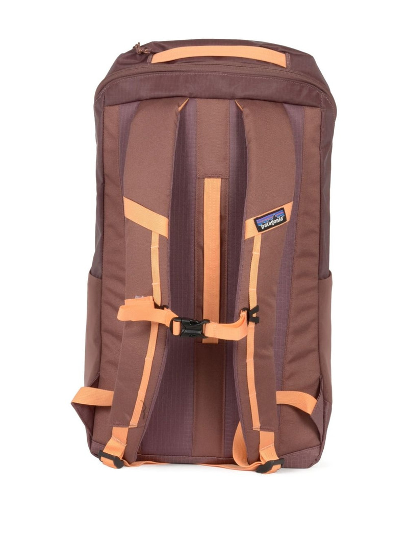 Patagonia Black Hole 25L panelled backpack outlook