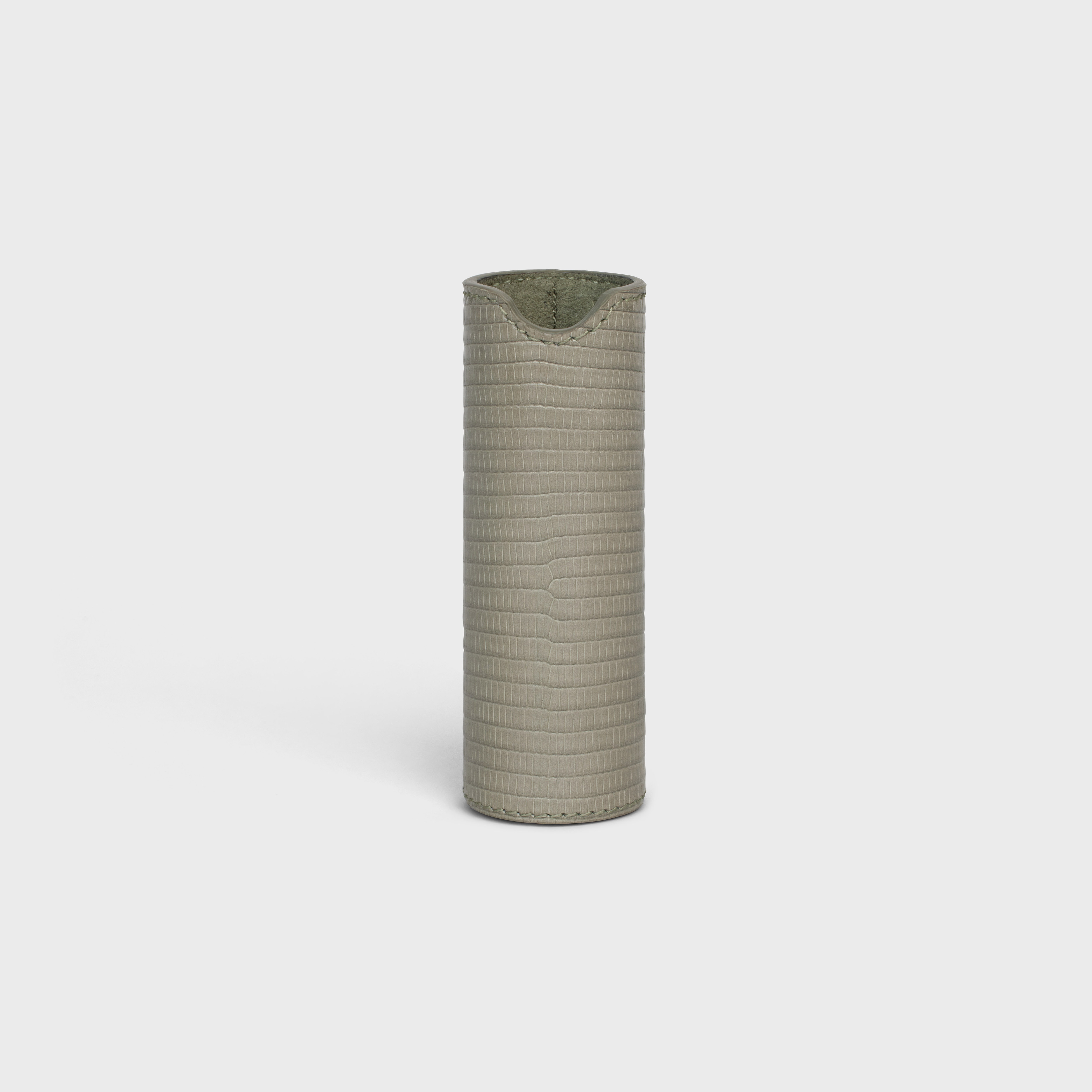 TRAVEL SPRAY Case in LIZARD - 1