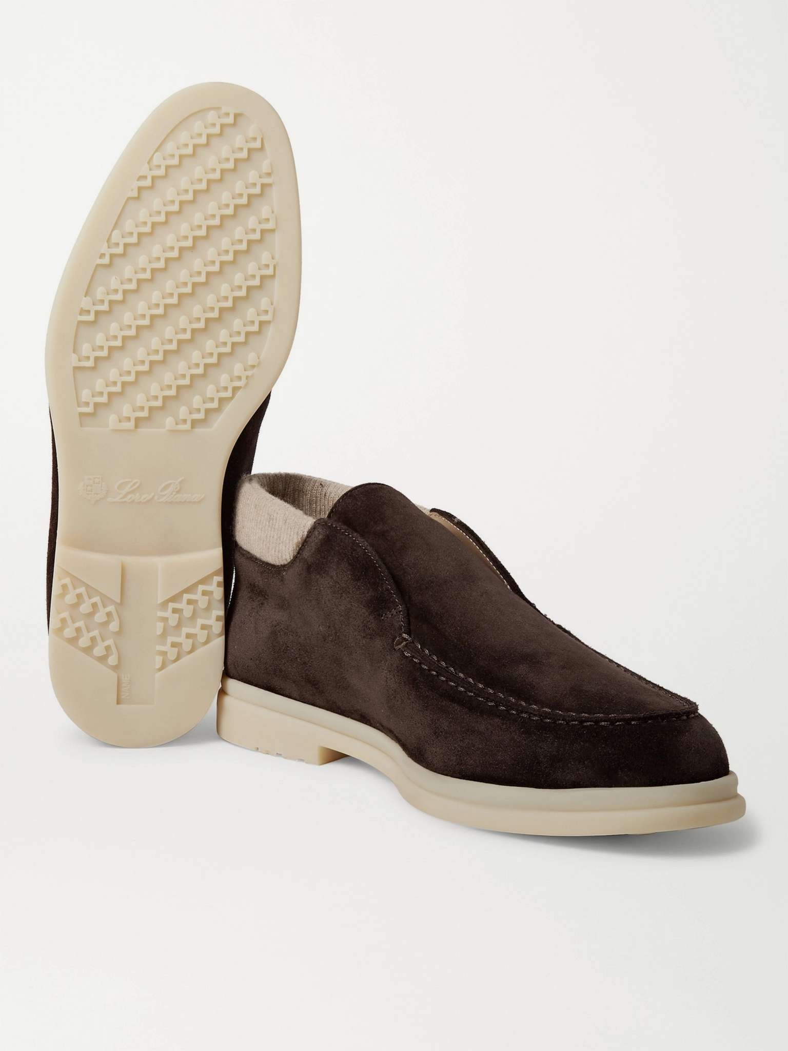 Open Wintery Walk Cashmere-Trimmed Suede Boots - 7