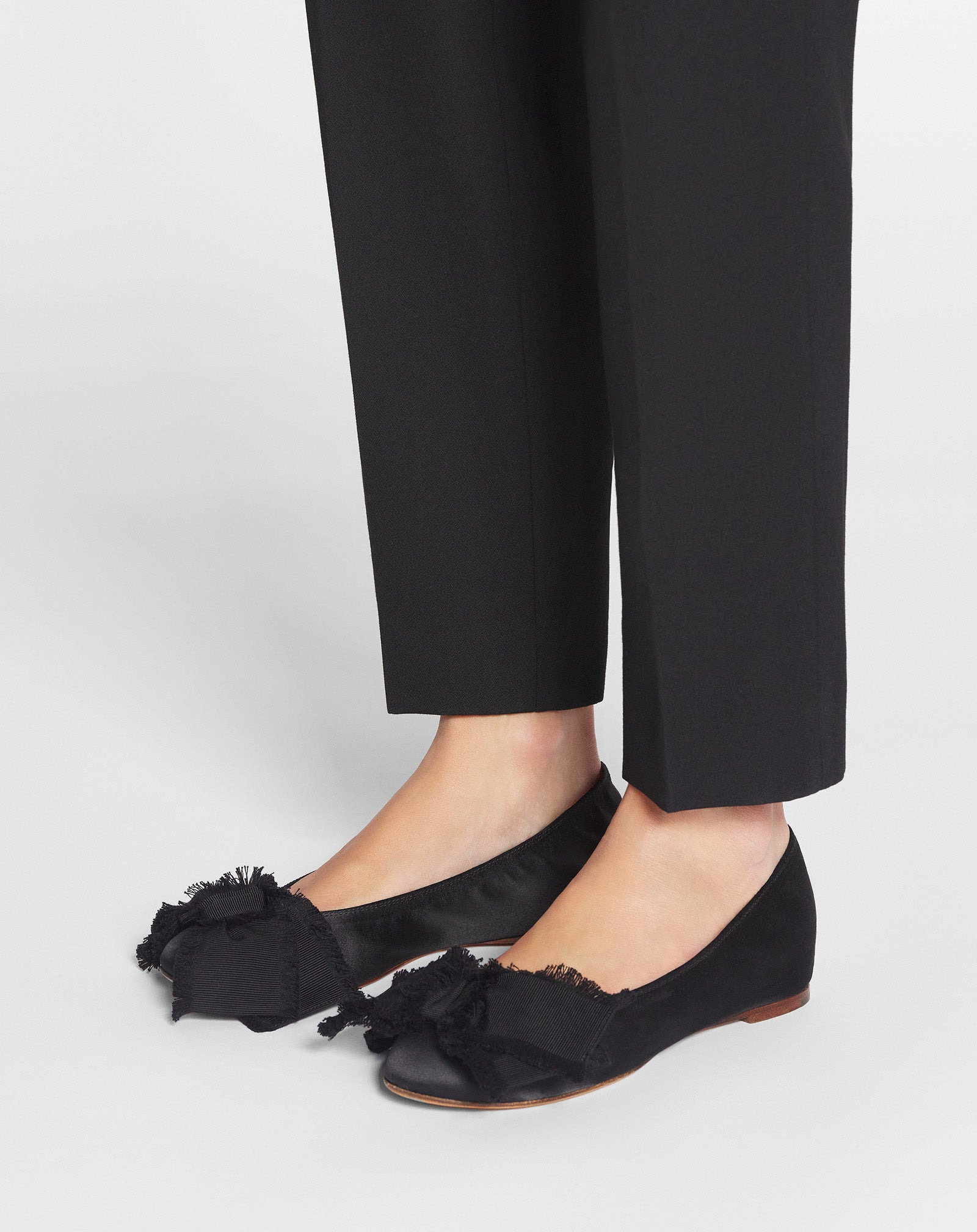 BALLERINA FLAT WITH A SATIN BOW - 6
