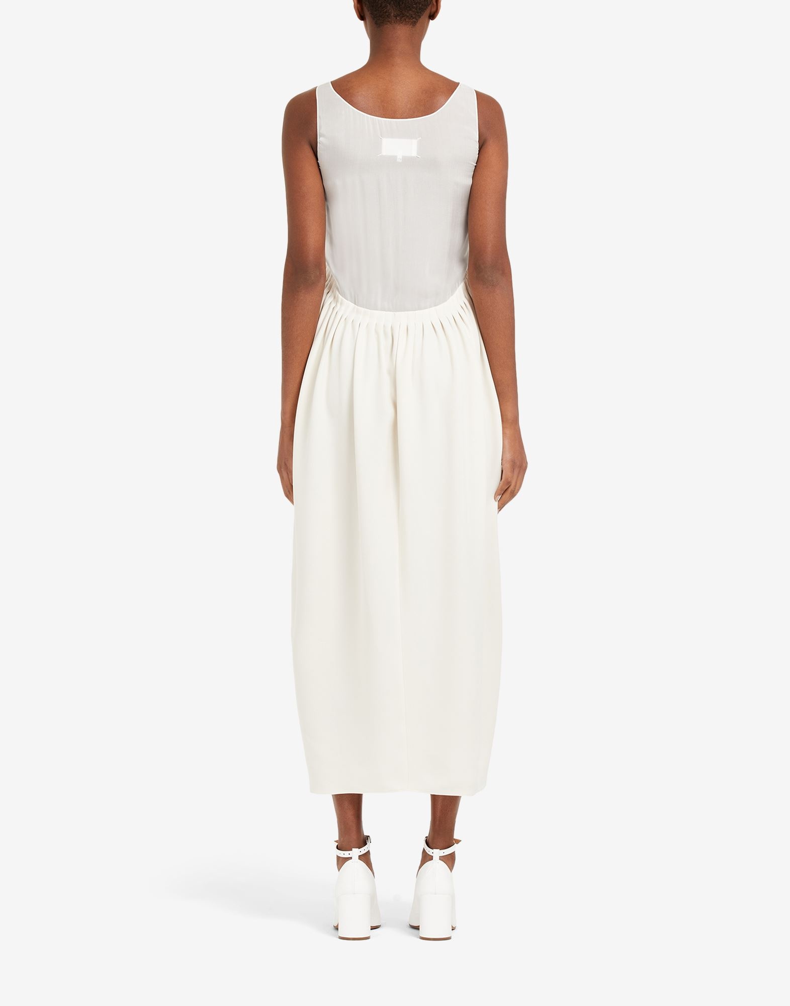Sleeveless dress - 4