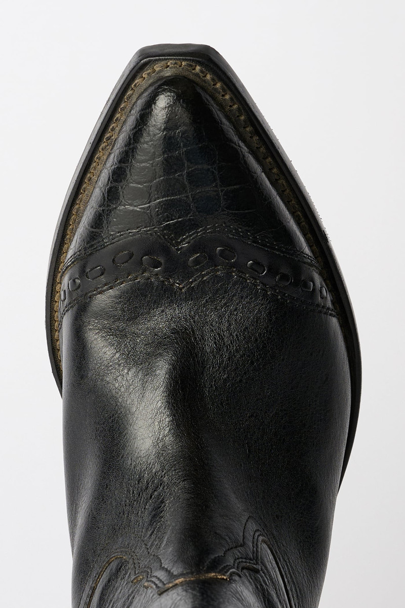 Our Legacy Consultant Boot Deep Black Leather outlook