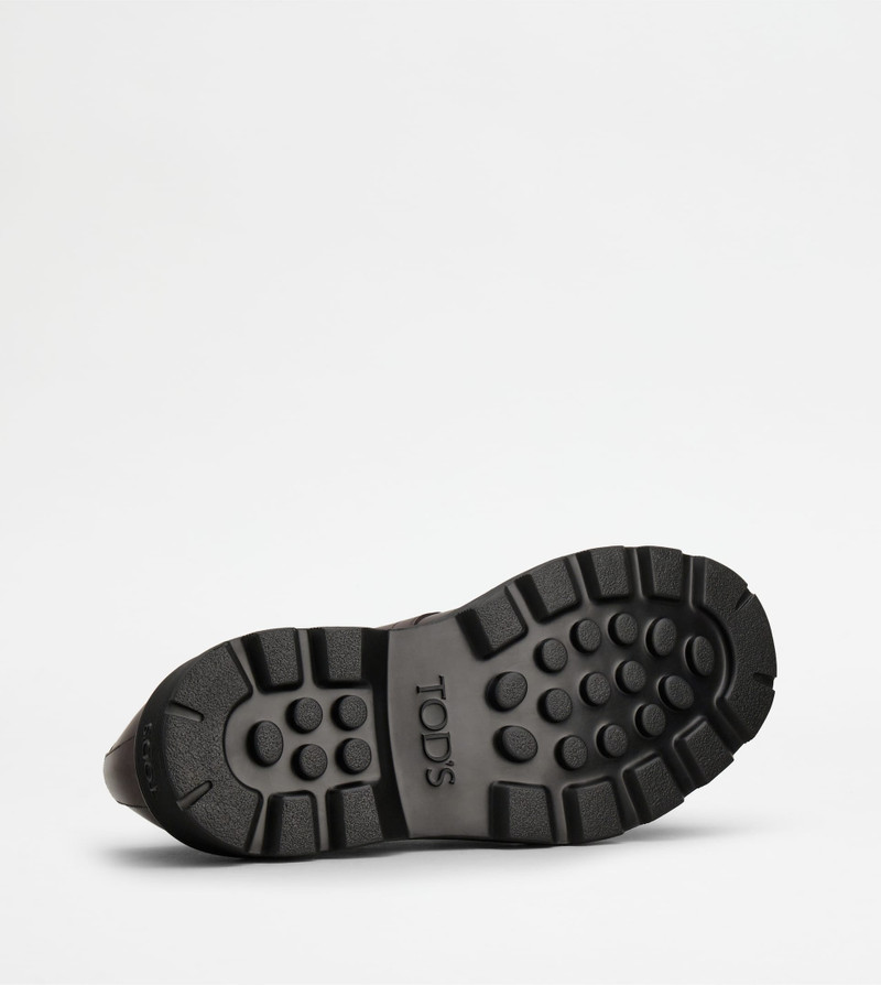 LACE-UPS IN LEATHER - BURGUNDY 4