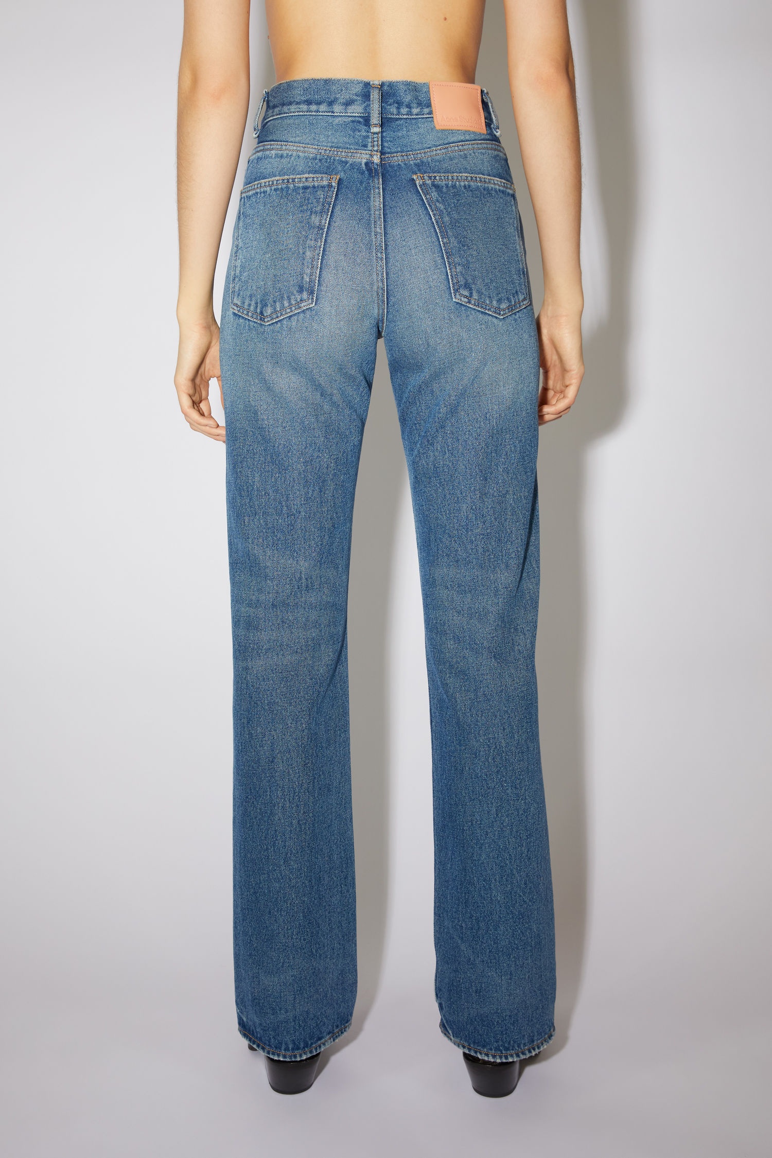 Bootcut fit jeans - Mid Blue - 3