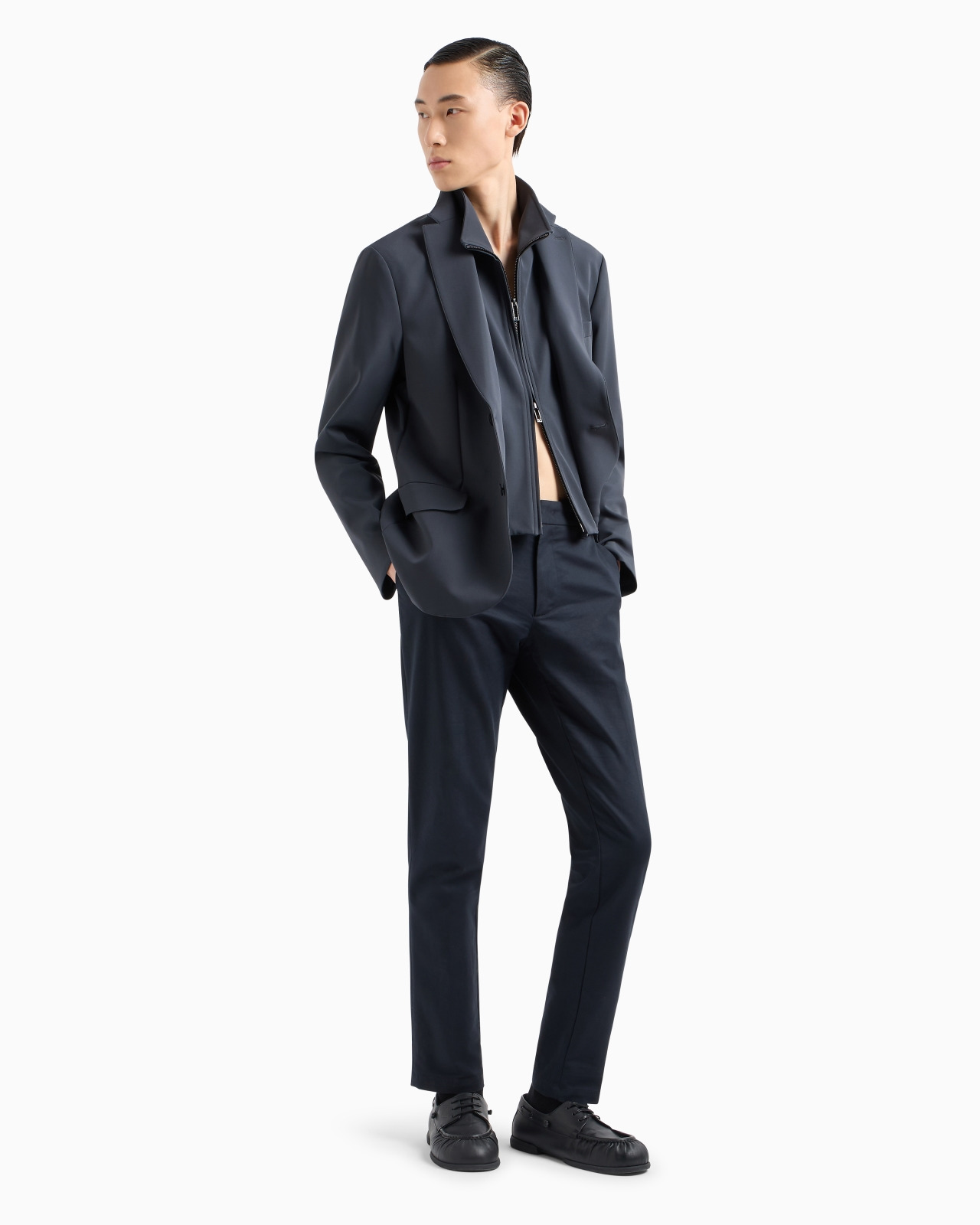 Single-breasted jacket with full-zip detachable inner panel in smooth lightweight nylon - 4