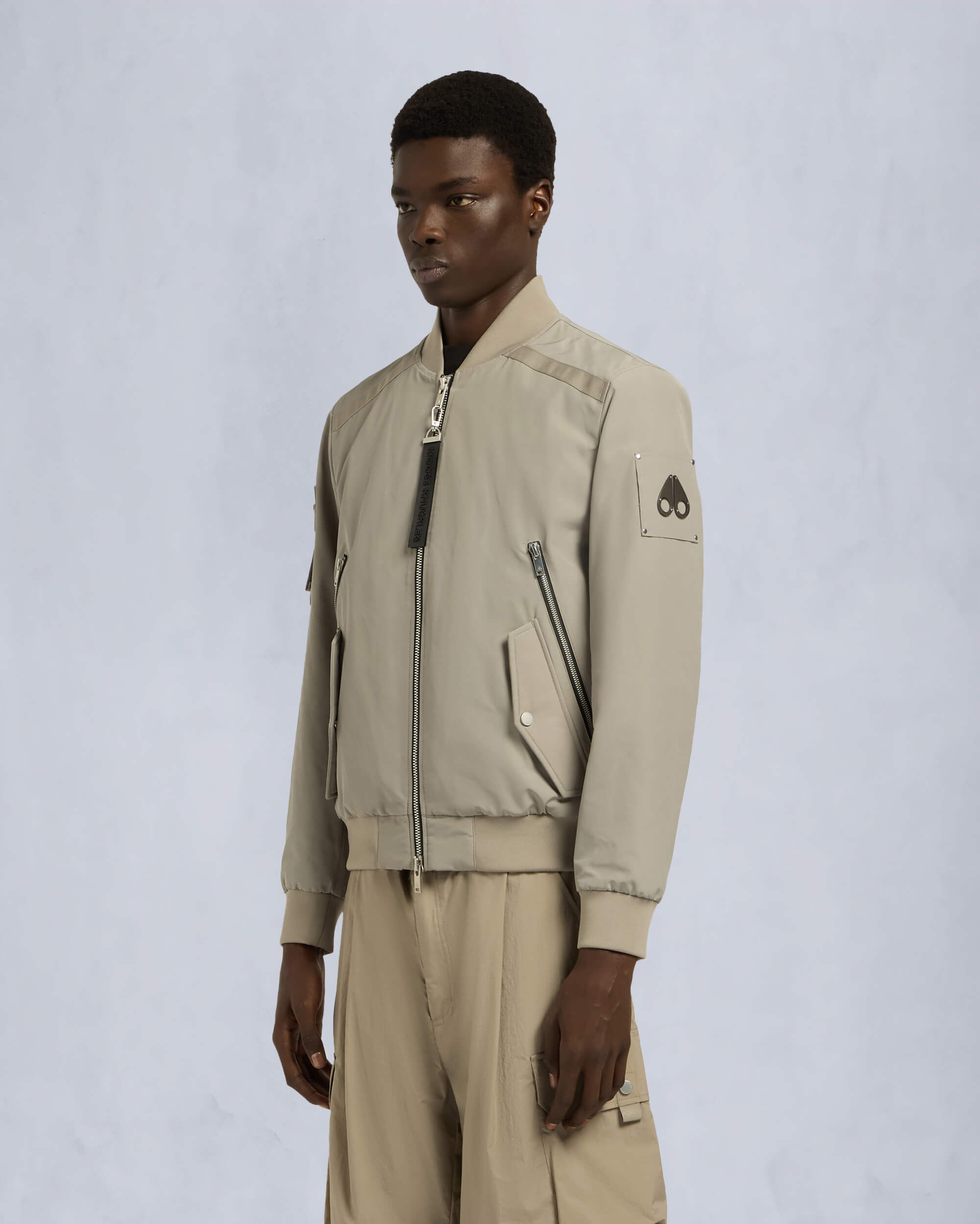 COURVILLE BOMBER - 3
