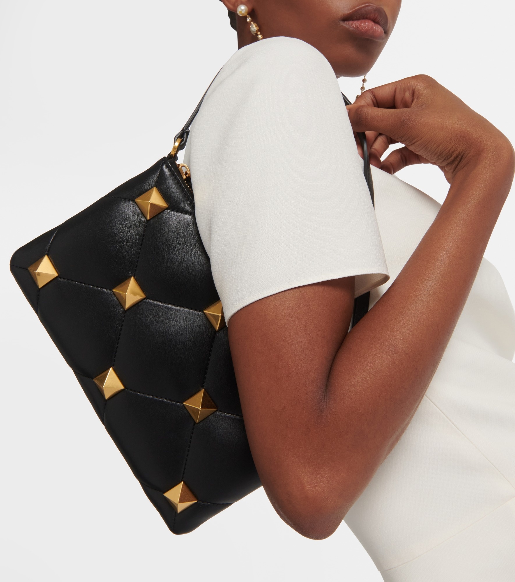 Roman Stud quilted leather pouch - 2
