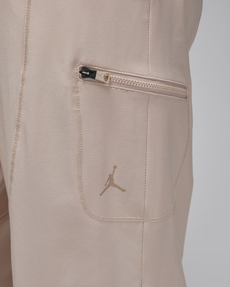 Jordan Sport Women's Tunnel Pants 4