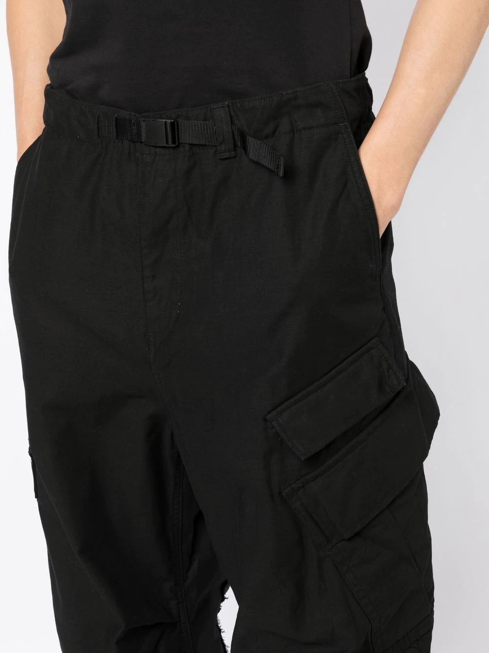 raw-cut tapered cargo trousers - 5