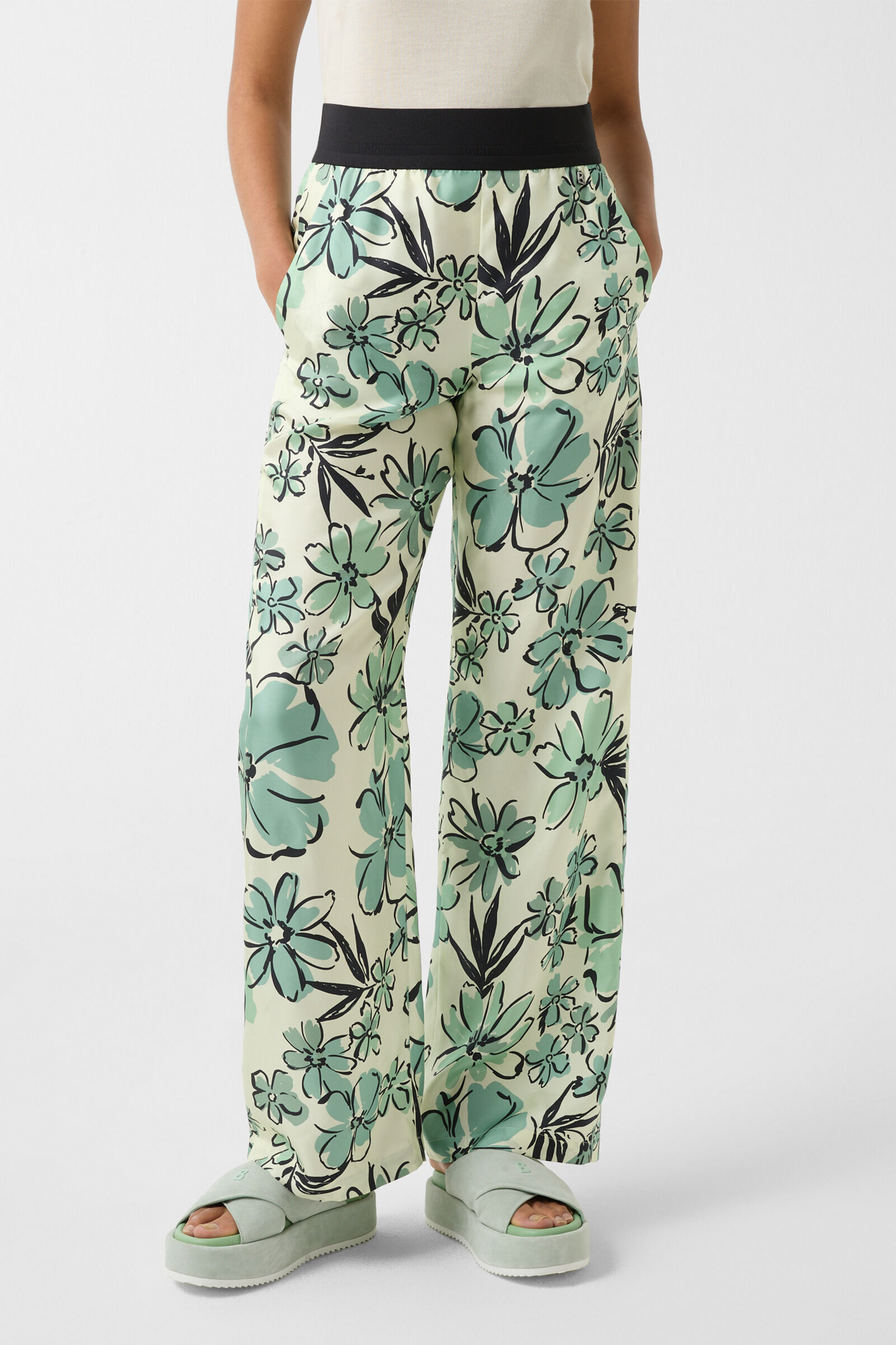 Jacky silk trousers in Vanilla/green - 2