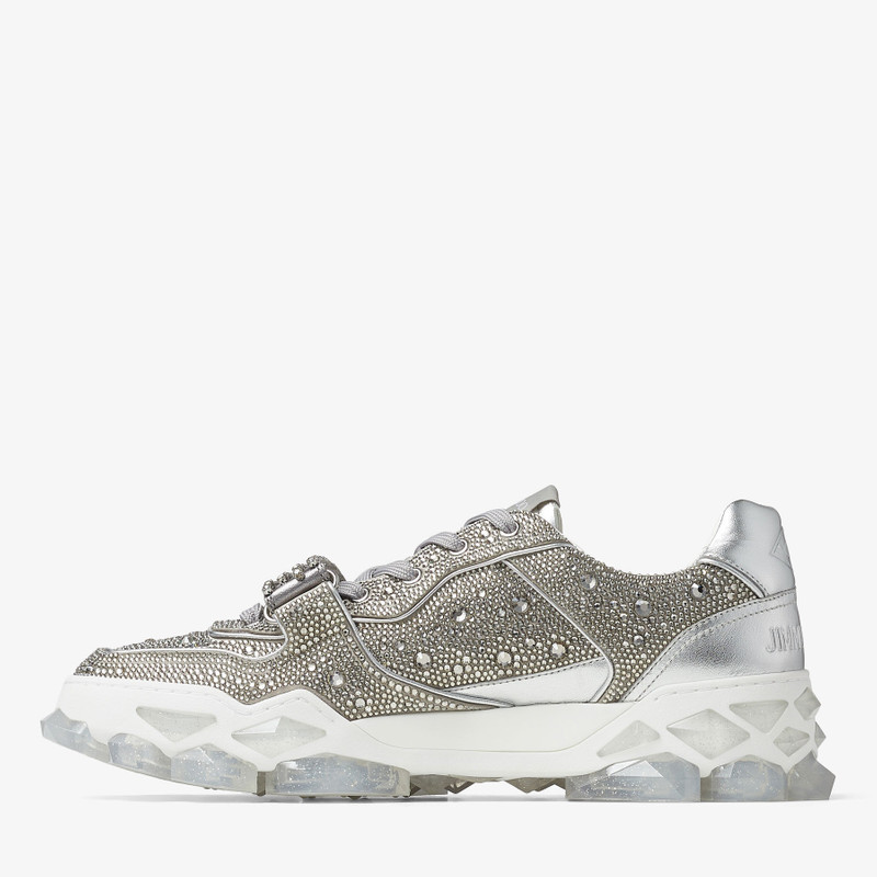 JIMMY CHOO Diamond X Strap/M
Silver Satin Low Top Trainers with Crystal Embellishment and Crystal Strap outlook