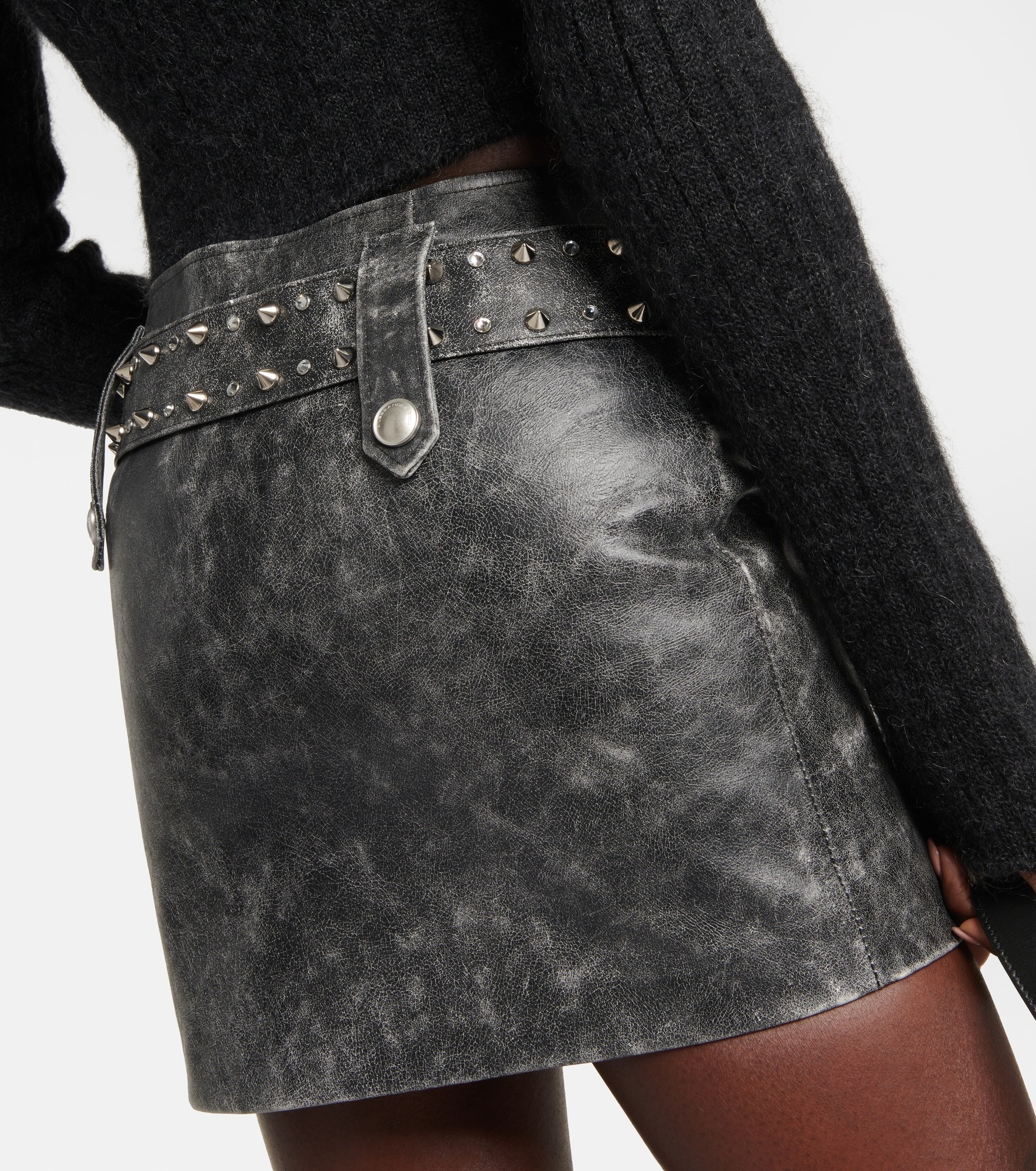 Belted embellished leather miniskirt - 5
