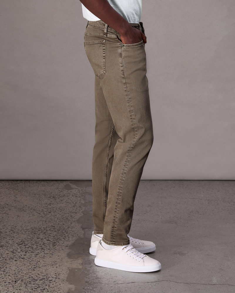 rag & bone Fit 3 Athletic Fit Jean
Aero Stretch Denim outlook