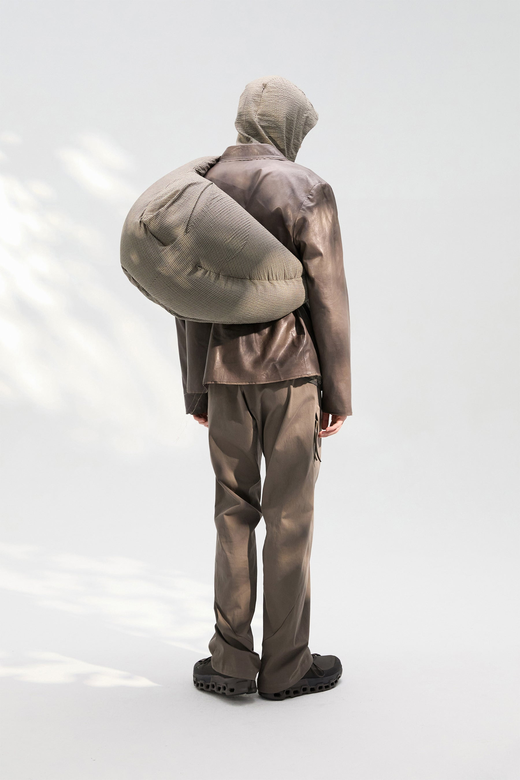 8.0 TROUSERS RIGHT (BROWN) - 2