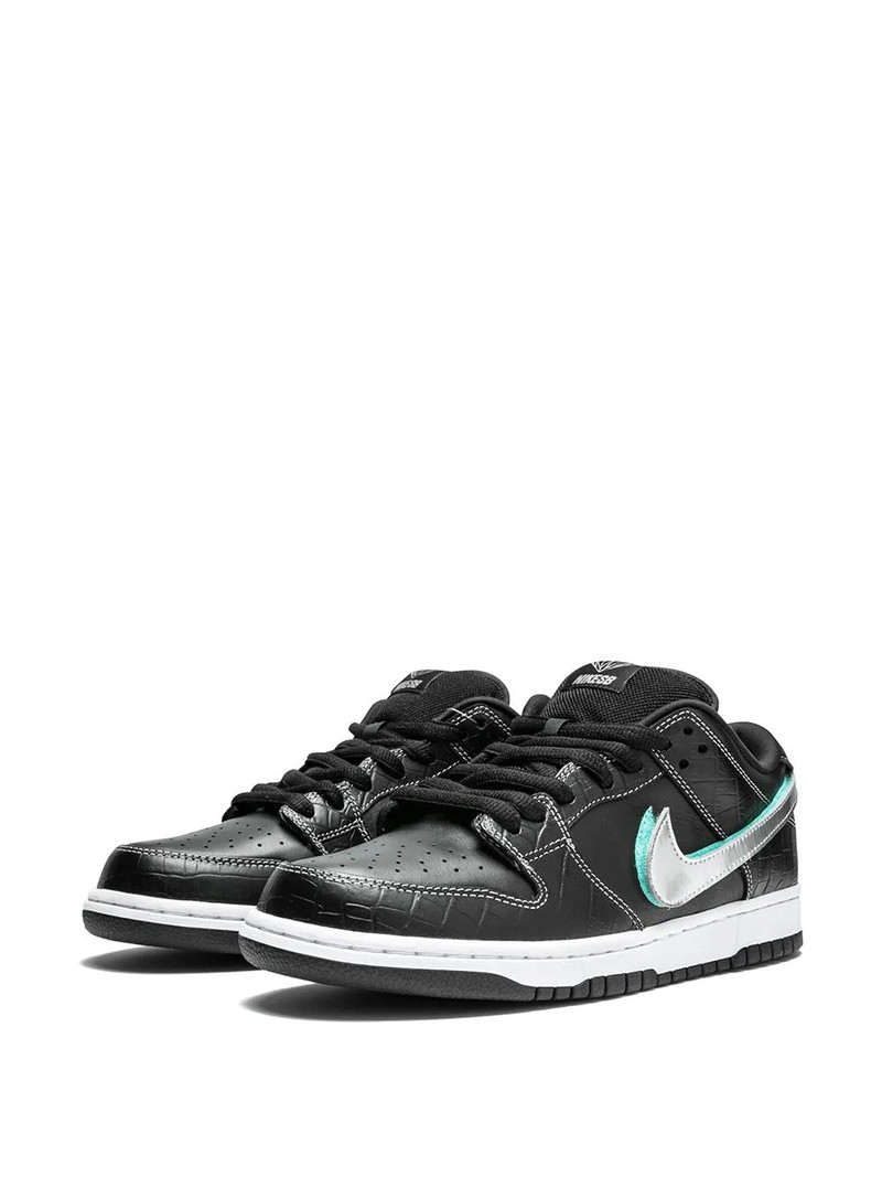 Nike SB Dunk Low Pro OG QS "Black Diamond" sneakers outlook