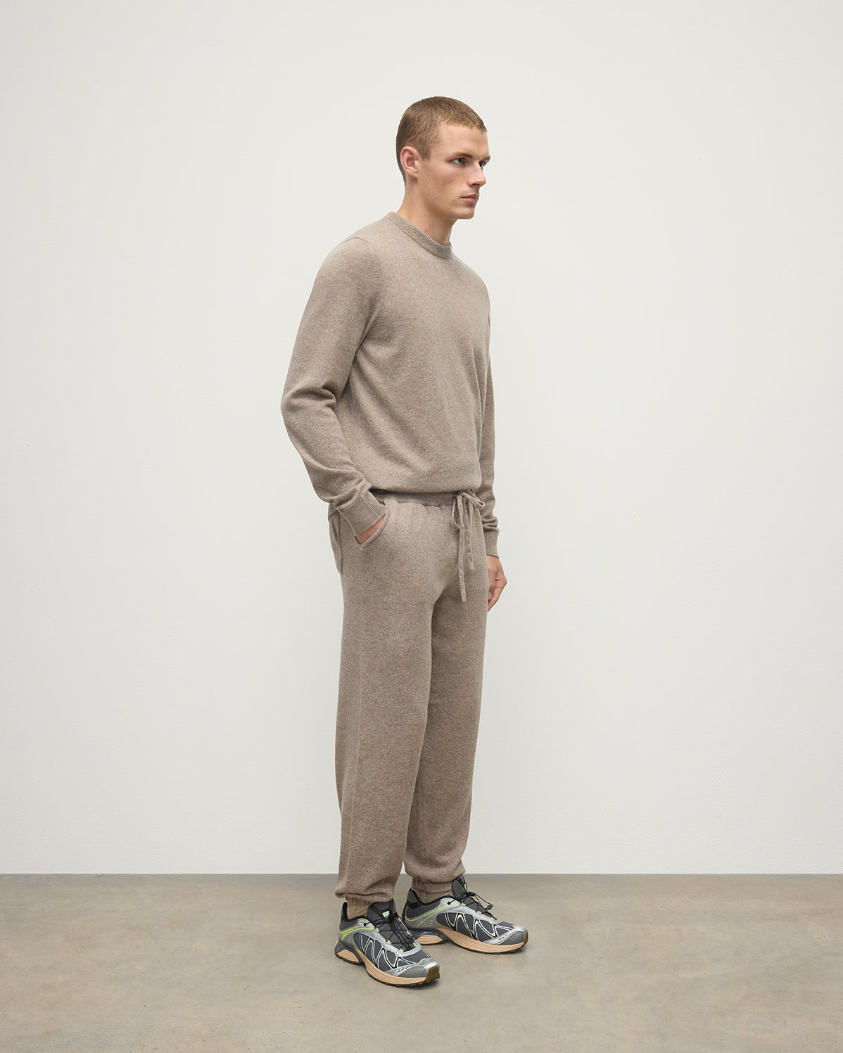 Tapered Cashmere Brown Joggers - 3