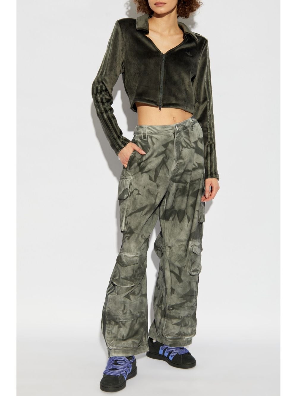 camouflage-print cargo trousers - 2