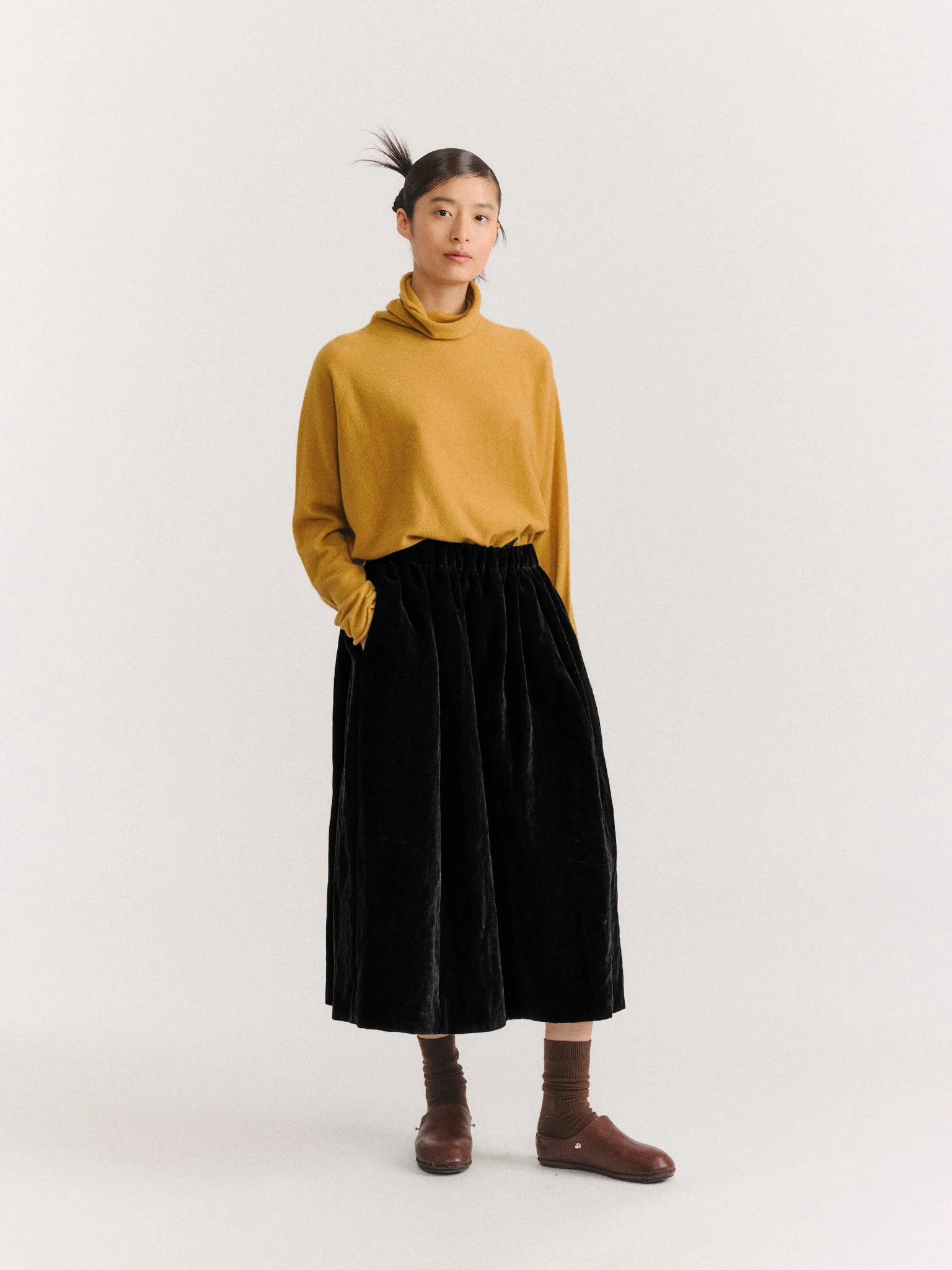 GHOSTY SKIRT - MID VELVET - BLACK - 1