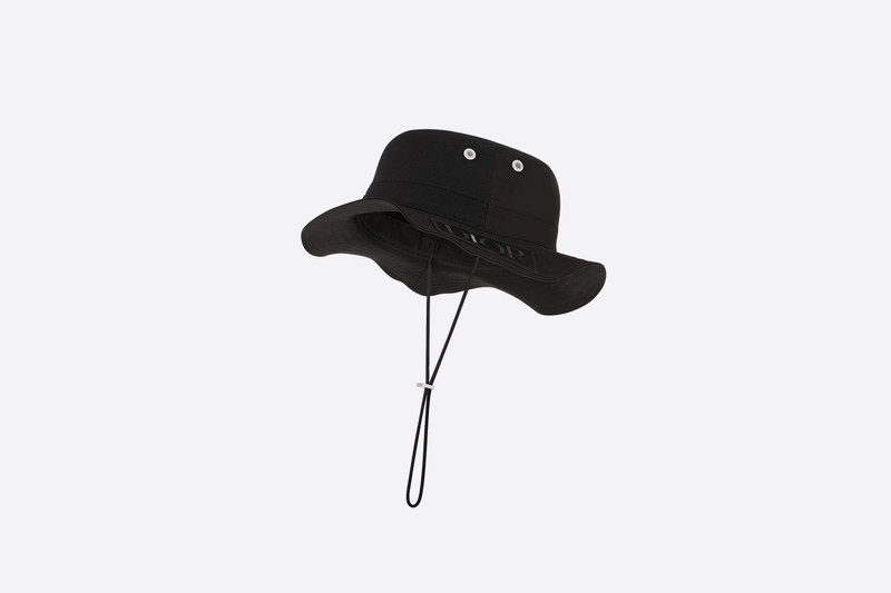 DIOR AND SACAI Outdoor Hat 1